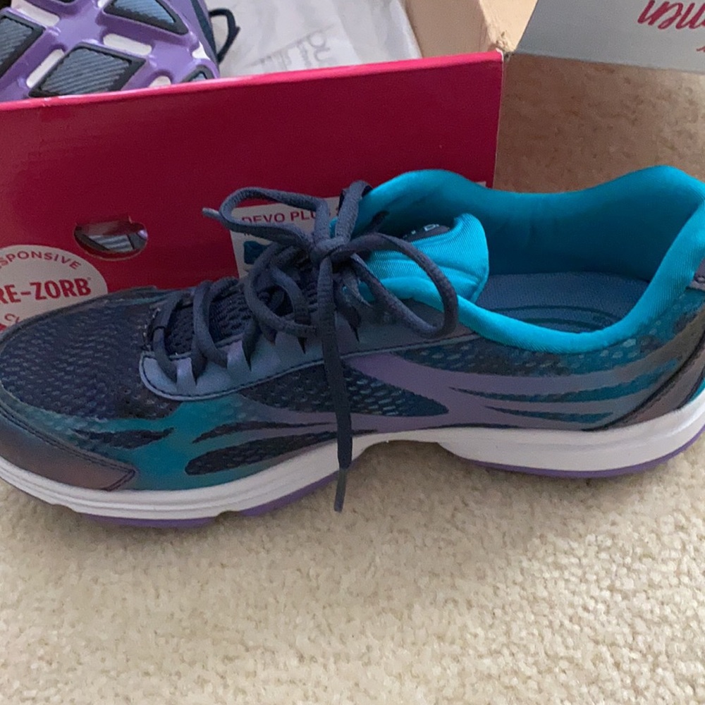 New Ryka Devi Plus 2  size 91/2